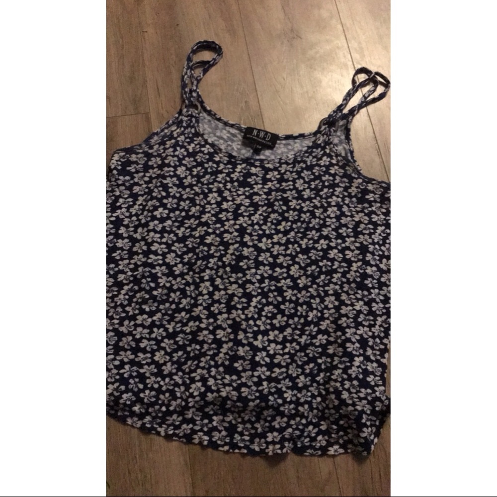 Loose fitting flower print tank top